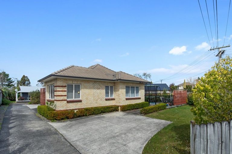 Photo of property in 111 Maeroa Road, Maeroa, Hamilton, 3200