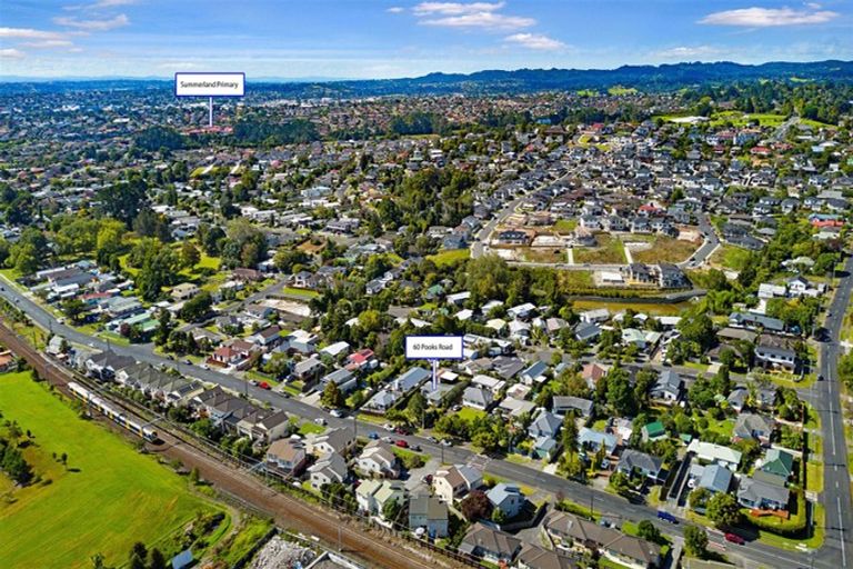 Photo of property in 60 Pooks Road, Ranui, Auckland, 0612