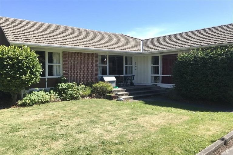 Photo of property in 15 Wayside Avenue, Burnside, Christchurch, 8053