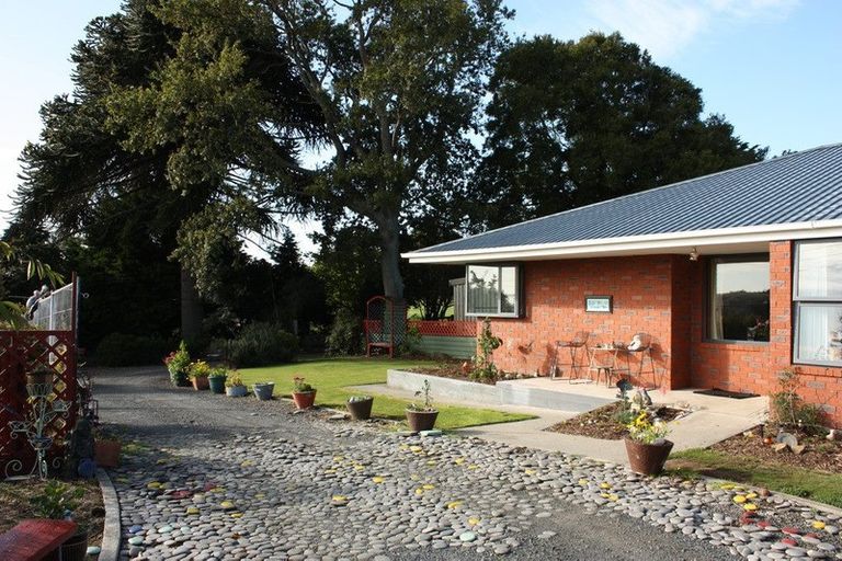 Photo of property in 95 Romahapa Road, Romahapa, Balclutha, 9271