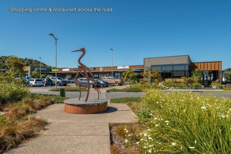 Photo of property in 177 Lakes Boulevard, Pyes Pa, Tauranga, 3112