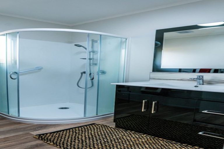 Photo of property in 1/34 Wellington Street, Papakura, 2110