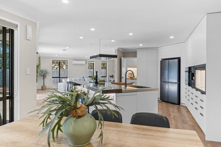 Photo of property in 25b Dolphin Parade, Bell Block, New Plymouth, 4312