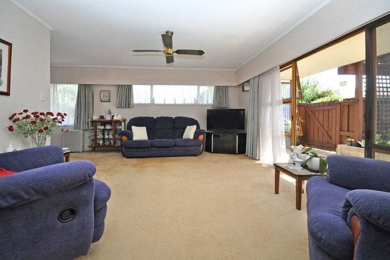 Photo of property in 1b Huia Road, Papatoetoe, Auckland, 2025