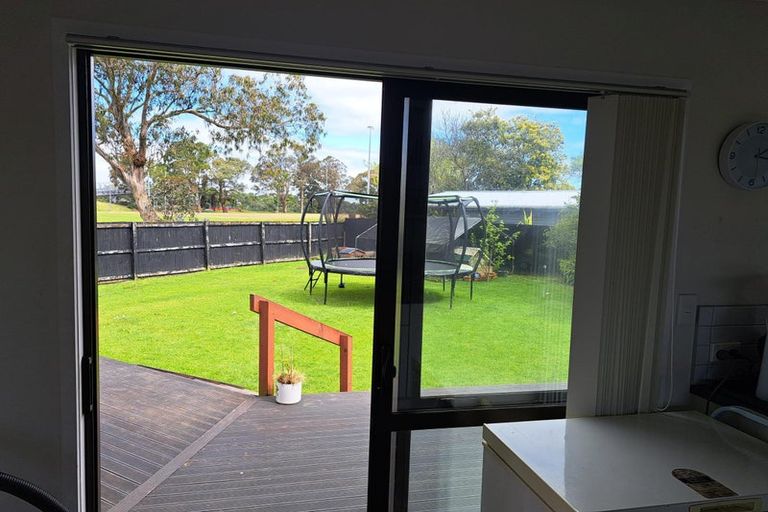 Photo of property in 7 Orville Place, Mangere, Auckland, 2022