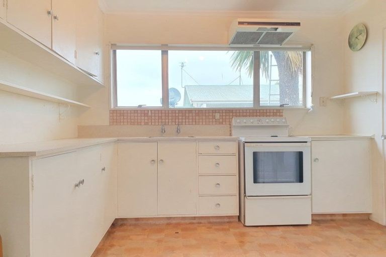 Photo of property in 2/40 Blakehall Place, Spreydon, Christchurch, 8024