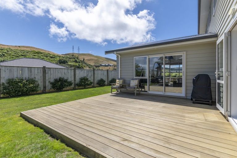 Photo of property in 4 Foxham Terrace, Churton Park, Wellington, 6037