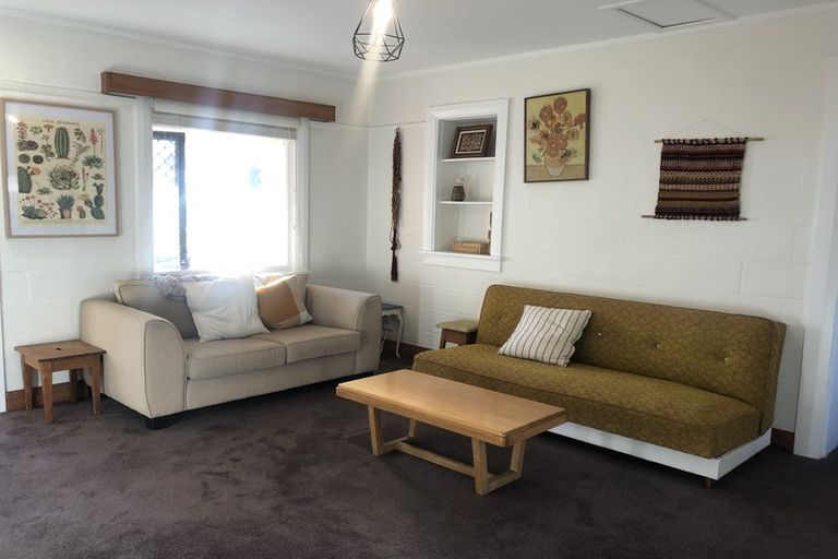 Photo of property in 82 Marine Parade, Otaki Beach, Otaki, 5512