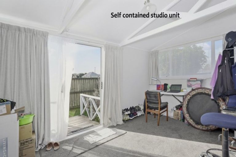 Photo of property in 16 Manuka Crescent, Hillcrest, Rotorua, 3015