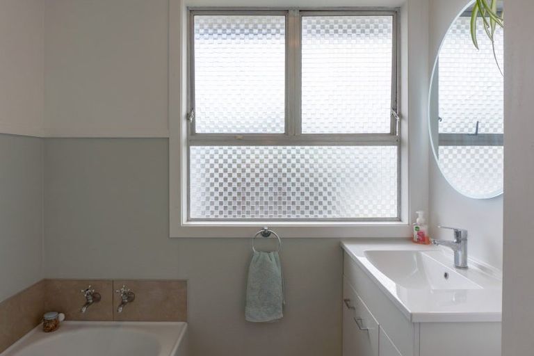 Photo of property in 1300 Cardiff Place, Mayfair, Hastings, 4122