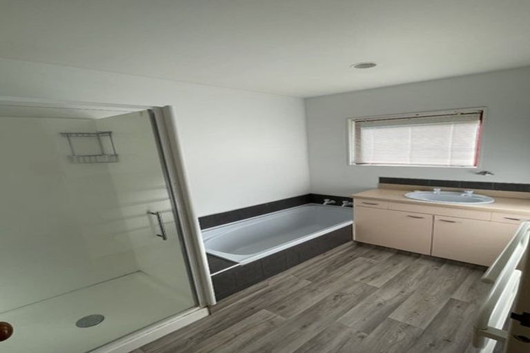 Photo of property in 8 Katherine Place, Bellevue, Tauranga, 3110