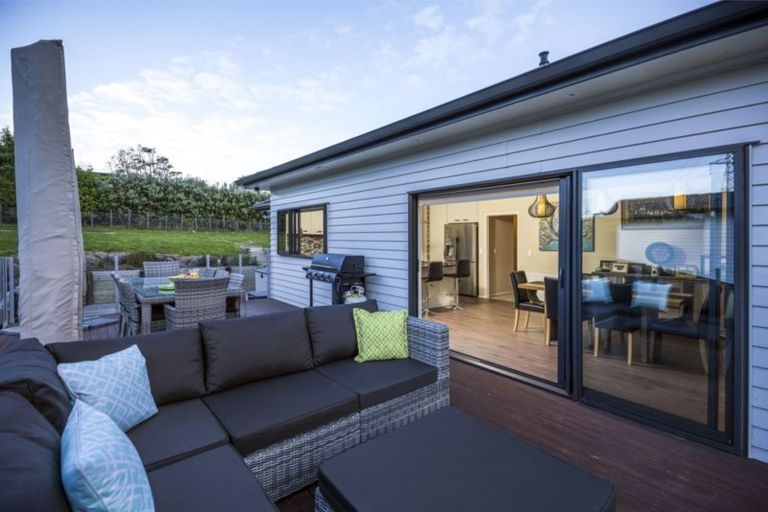 Photo of property in 26 Wautaiti Drive, Riverhead, 0820