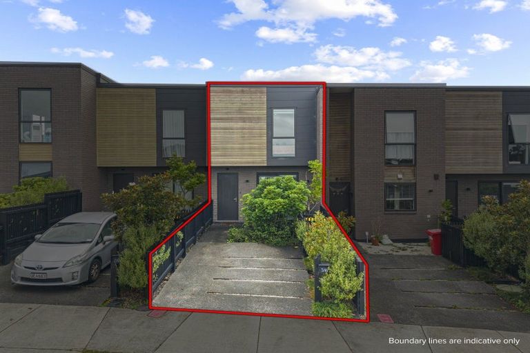 Photo of property in 3/46 Jane Maree Road, Kumeu, 0810