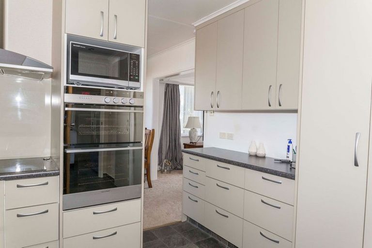 Photo of property in 25 Victoria Avenue, Dannevirke, 4930