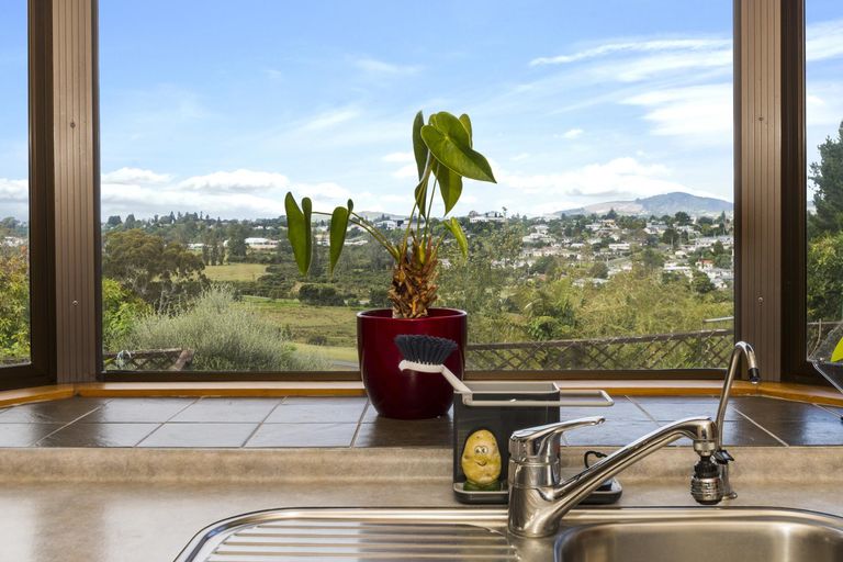 Photo of property in 65 Townhead Crescent, Bethlehem, Tauranga, 3110