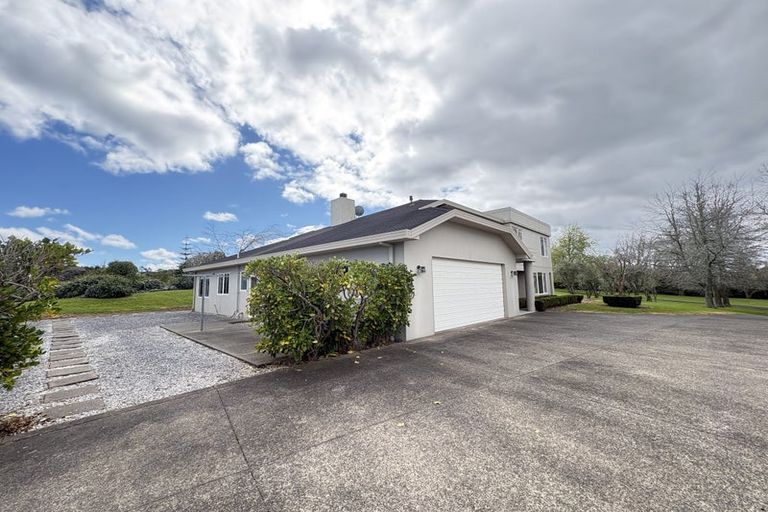 Photo of property in 246 State Highway 16, Kumeu, 0892