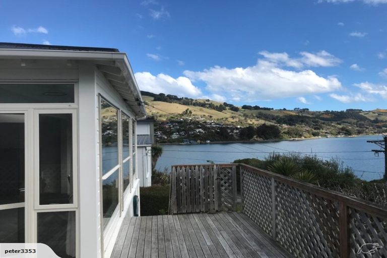 Photo of property in 8 Bewley Avenue, Macandrew Bay, Dunedin, 9014