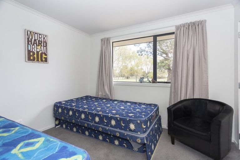 Photo of property in 22 Trailview Lane, Weston, Oamaru, 9401