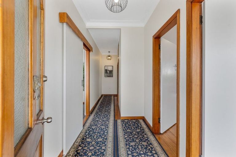 Photo of property in 181 Tukapa Street, Westown, New Plymouth, 4310