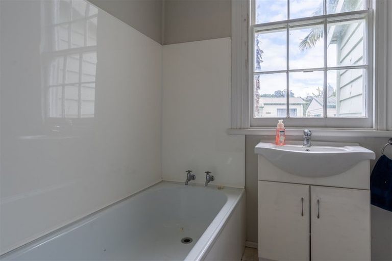 Photo of property in 11 Bristow Road, Kawakawa, Russell, 0272