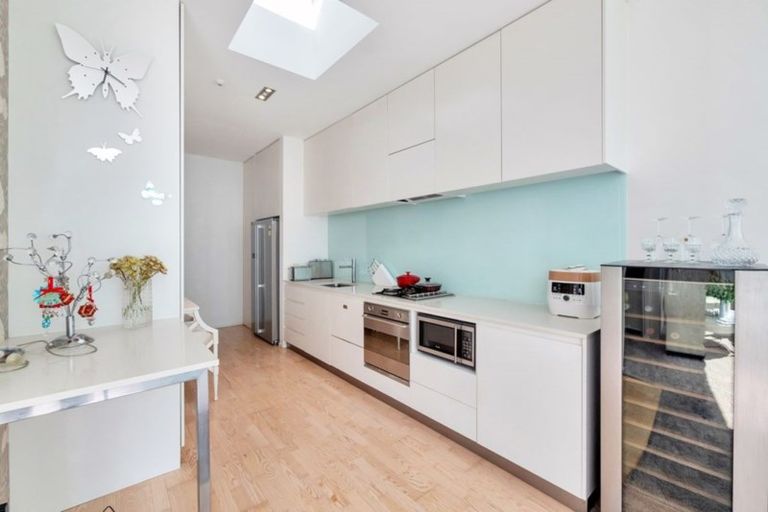 Photo of property in 407/28 College Hill, Freemans Bay, Auckland, 1011