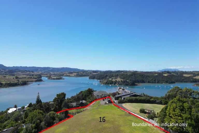 Photo of property in 16 Kanuka Road, Sandspit, Warkworth, 0982