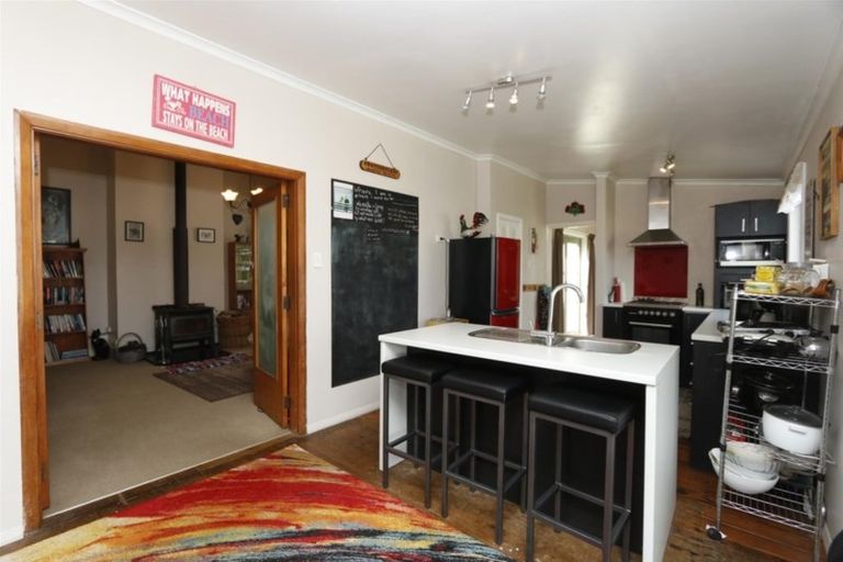 Photo of property in 34 Domett Street, Opunake, 4616