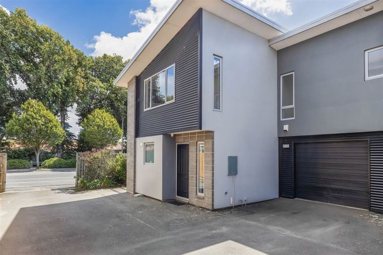 Photo of property in 212a Lincoln Road, Addington, Christchurch, 8024