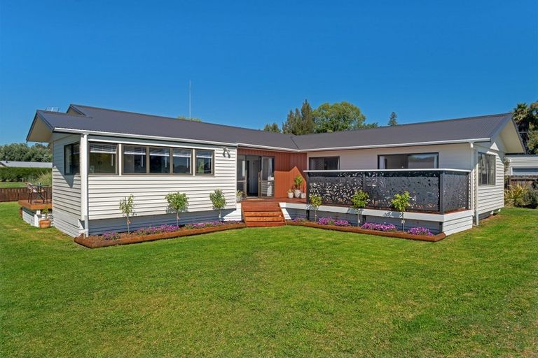 Photo of property in 162 Potae Avenue, Riverdale, Gisborne, 4010