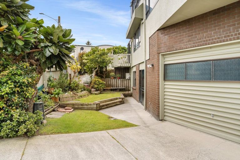 Photo of property in 34 Clyde Street, Mount Maunganui, 3116
