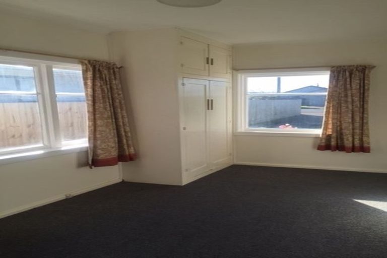 Photo of property in 54 Neill Street, Hornby, Christchurch, 8042