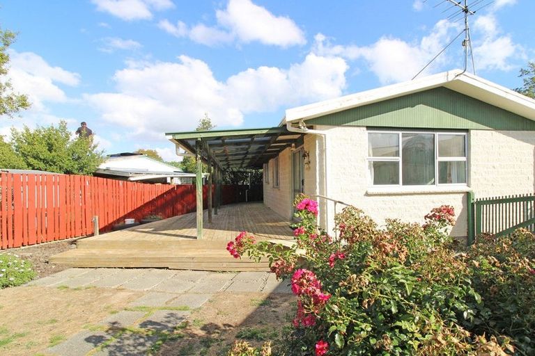 Photo of property in 78 Victoria Street, Carterton, 5713