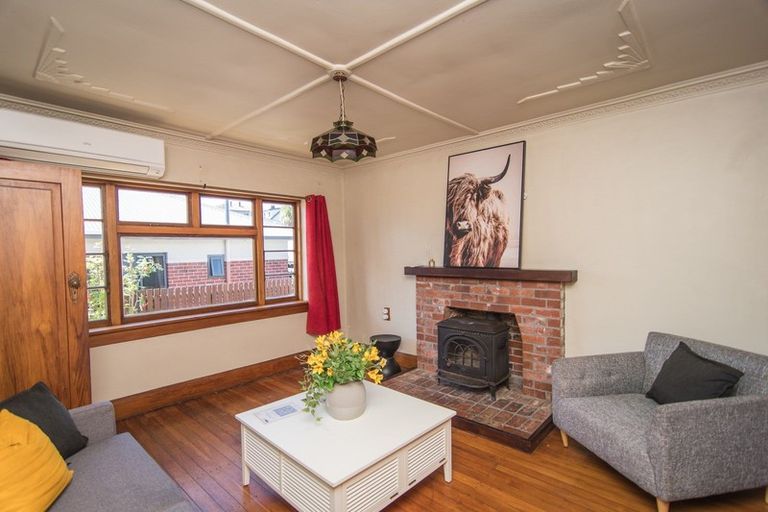 Photo of property in 10 Ashbury Avenue, Waimataitai, Timaru, 7910