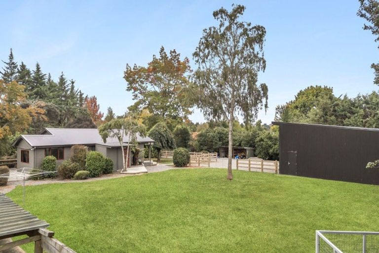 Photo of property in 103 Neudorf Road, Upper Moutere, 7175