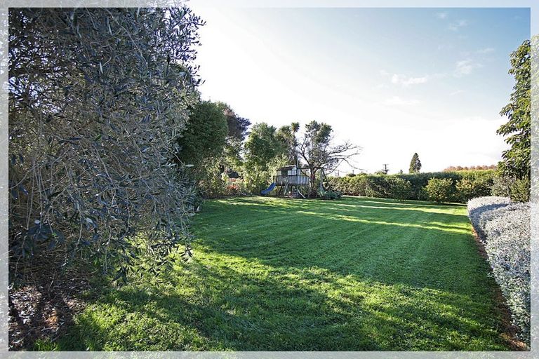 Photo of property in 115 Muhunoa West Road, Ohau, Levin, 5570