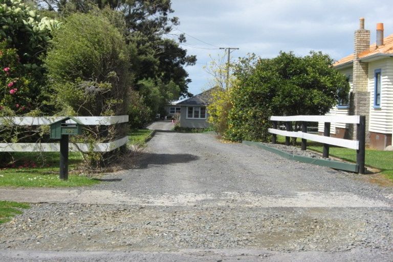 Photo of property in 106 Waimarie Road, Whenuapai, Auckland, 0618