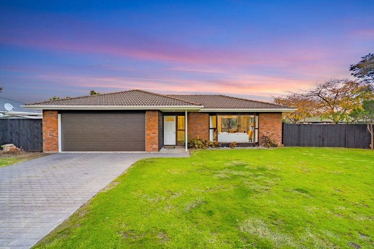 Photo of property in 148 Mazengarb Road, Paraparaumu, 5032