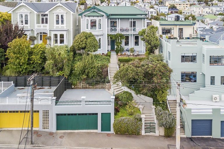 Photo of property in 91 Brougham Street, Mount Victoria, Wellington, 6011