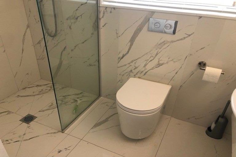 Photo of property in 57 Milford Road, Milford, Auckland, 0620