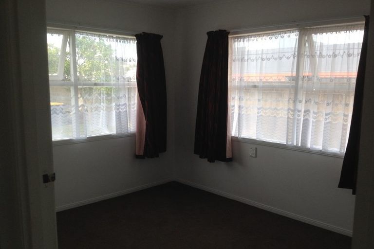 Photo of property in 26 Rimu Street, New Lynn, Auckland, 0600