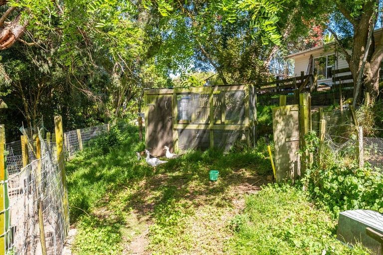 Photo of property in 46 Peka Peka Road, Peka Peka, Waikanae, 5391