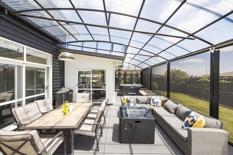 Photo of property in 2 Morocco Terrace, Kelvin Grove, Palmerston North, 4414