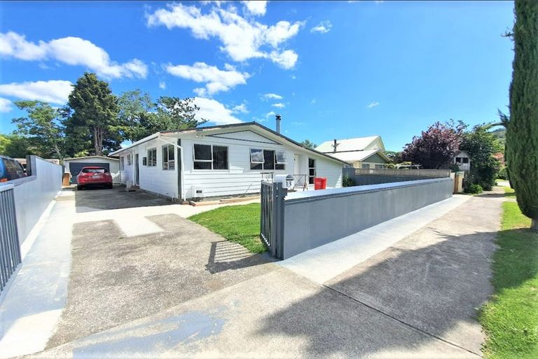 Photo of property in 13 Denver Grove, Totara Park, Upper Hutt, 5018
