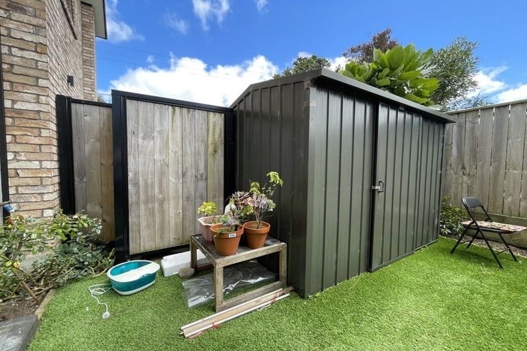 Photo of property in 10/17 Pearce Crescent, Taita, Lower Hutt, 5011