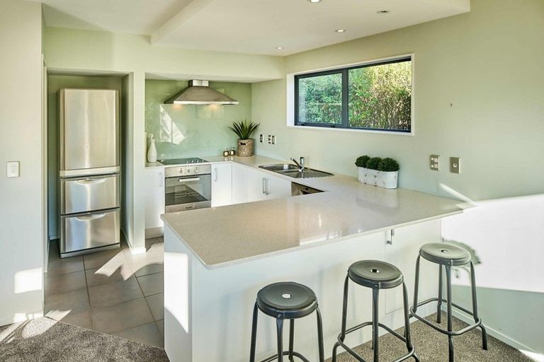 Photo of property in 10 Pukerua Beach Road, Pukerua Bay, 5026