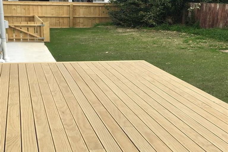 Photo of property in 1 Selsey Lane, Manurewa, Auckland, 2102