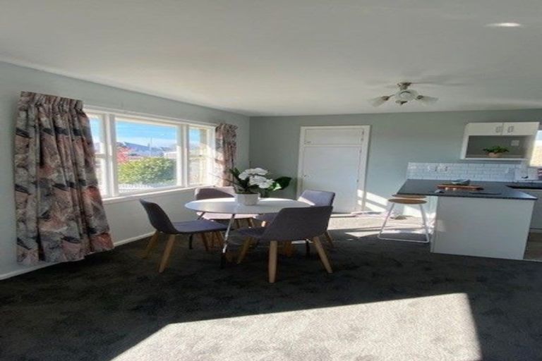 Photo of property in 74 Bickerton Street, Wainoni, Christchurch, 8061