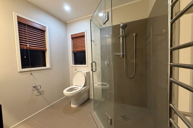 Photo of property in 113 Redoubt Road, Goodwood Heights, Auckland, 2105