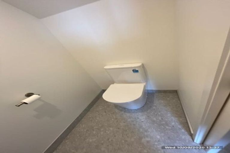 Photo of property in 8/23 Makomako Drive, Orewa, 0931