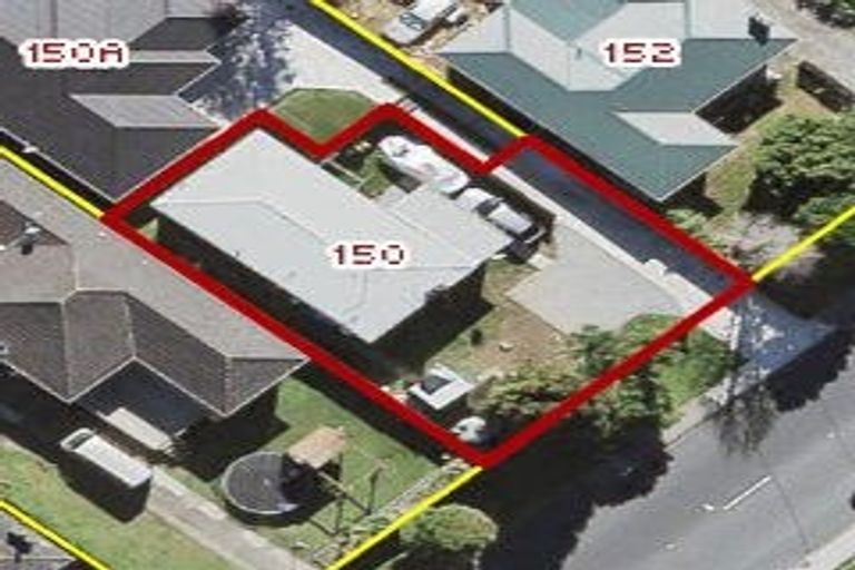 Photo of property in 150 Hepburn Road, Glendene, Auckland, 0602